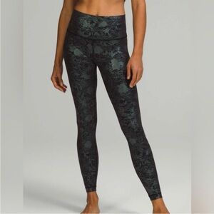 Lululemon Wunder Train High-Rise Tight 25” – Floral Print – Size 4 – NWT